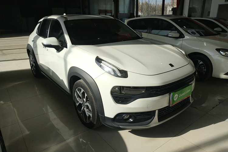 领克02 2019款 1.5T DCT两驱劲版 国VI车身外观3