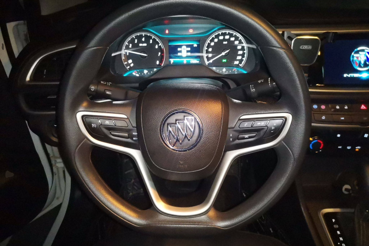 别克 英朗 2021款 改款 典范 1.5L 自动精英型中控内饰13