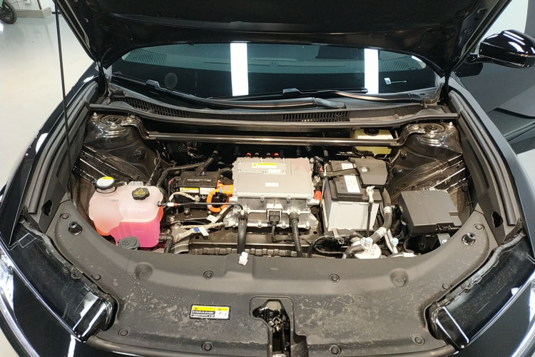 丰田bZ5 2025款 550 JOY局部细节24