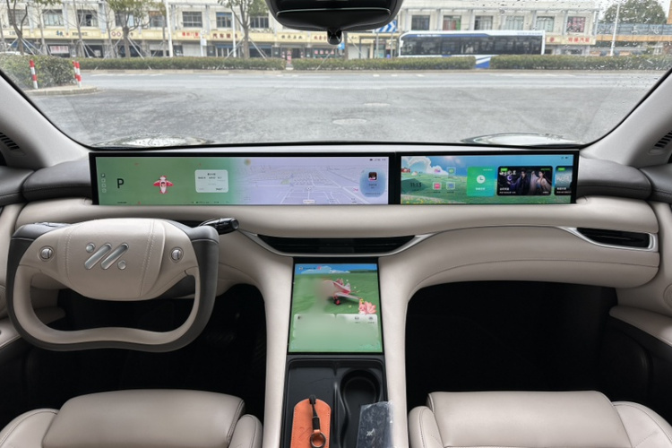 智己汽车 智己LS6 2023款 Max 标准版中控内饰7005