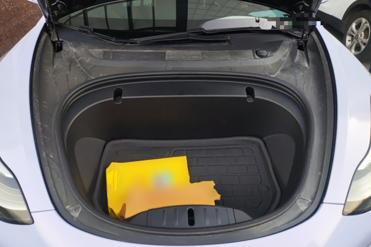 特斯拉 Model 3 2020款 标准续航后驱升级版局部细节24