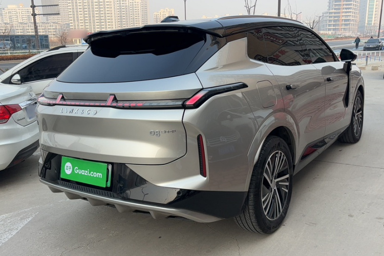 领克08 EM-P 2025款 120km 长续航Pro车身外观6005