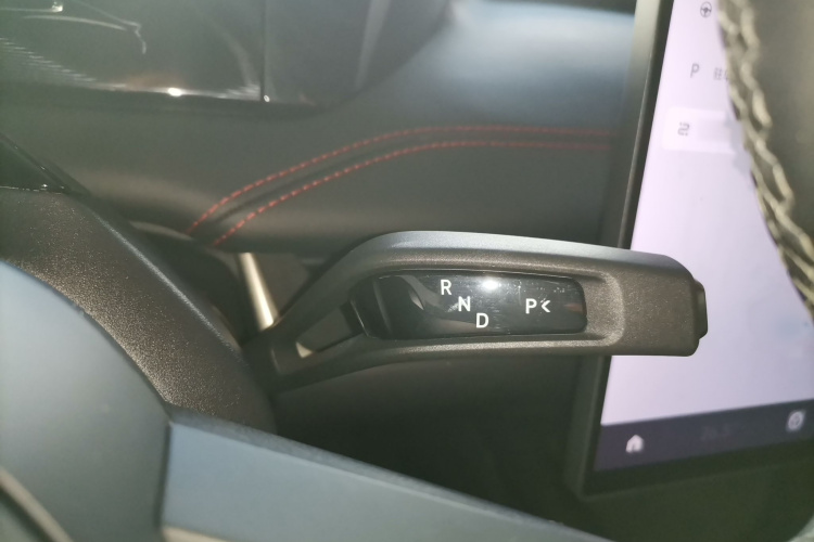 小米汽车 小米SU7 2024款 后驱标准创始版局部细节18