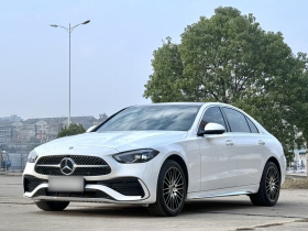 奔驰C级 2023款 C 260 L 运动版