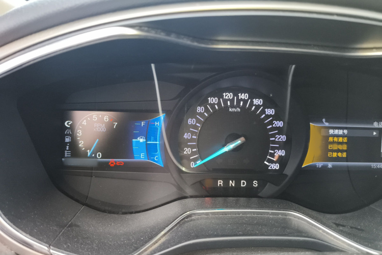 福特 蒙迪欧 2013款 2.0L GTDi200豪华型局部细节14