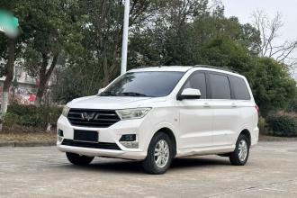 五菱汽车 五菱宏光 2019款 1.5L S舒适型国VI LAR