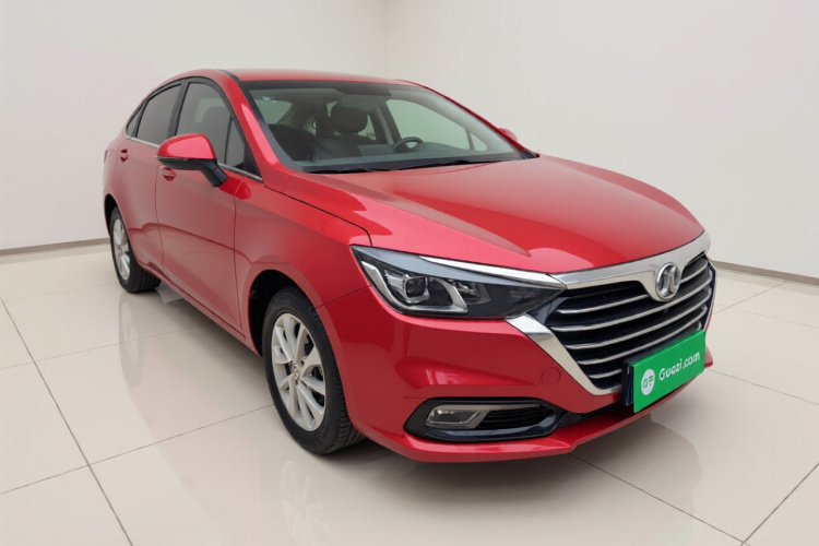 北京汽车 绅宝D50 2019款 1.5L 手动豪华版 国VI车身外观3