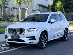 沃尔沃XC90 2021款 B6 智雅豪华版 7座