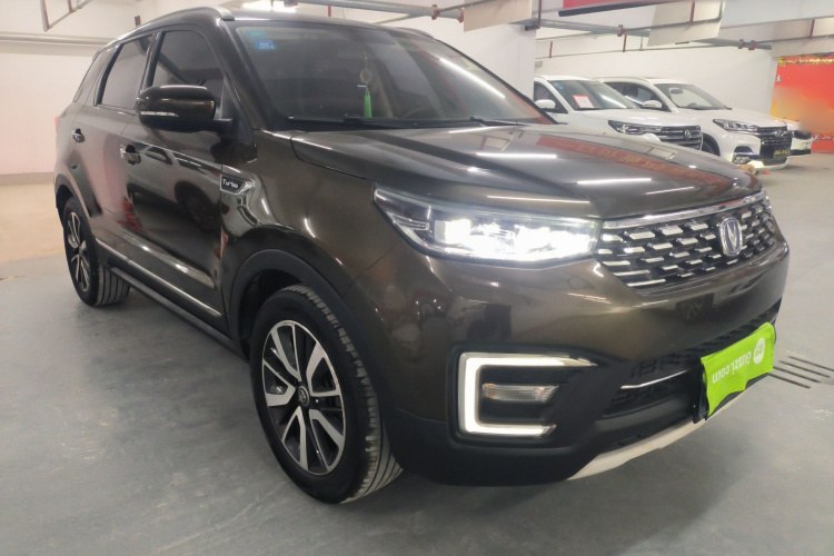 长安CS55 2018款 1.5T 自动炫动型 国V车身外观3