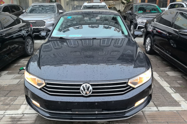 大众 迈腾 2018款 330TSI DSG 领先型车身外观2