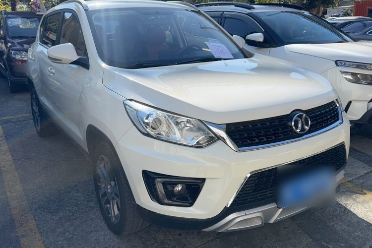 北京汽车 绅宝X35 2016款 1.5L 自动豪华版车身外观6002