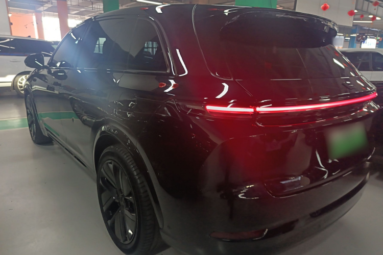 理想汽车 理想L7 2024款 MAX车身外观4