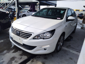 标致408 2016款 1.6T 自动豪华版