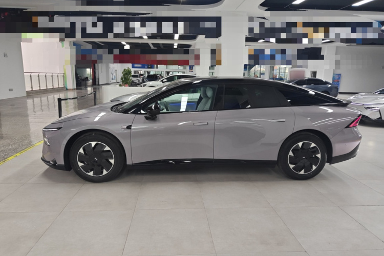 小鹏P7+ 2024款 长续航 Max车身外观4