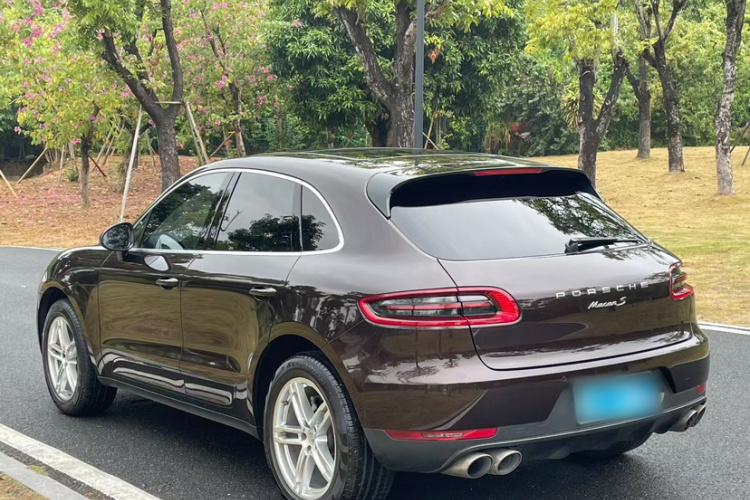 保时捷 2016款 Macan S 3.0T车身外观6005
