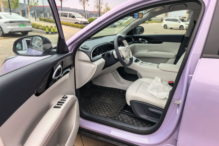 吉利银河 星愿 2026款 310km 青春版中控内饰7002