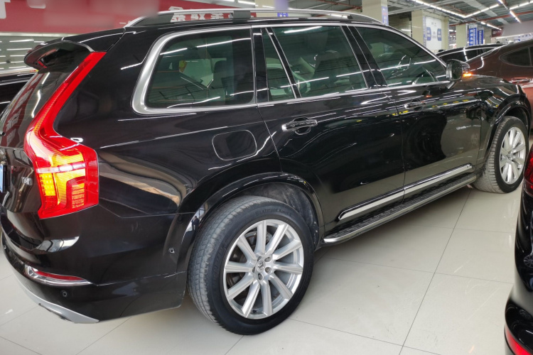 沃尔沃XC90 2018款 T6 智雅版 7座车身外观6005