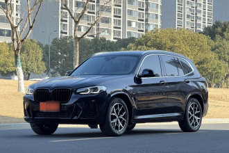 宝马X3 2022款 改款 xDrive25i M运动套装