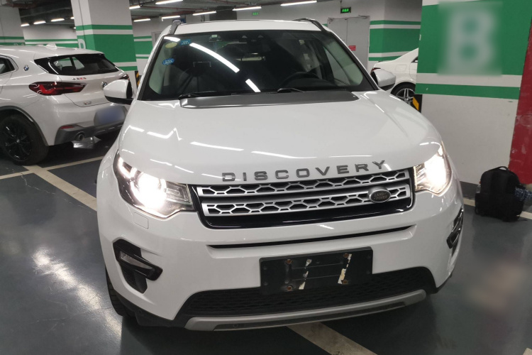路虎 发现神行 2017款 2.0T HSE车身外观6001