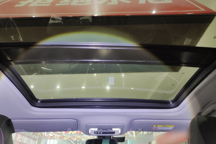 雪佛兰 迈锐宝XL 2022款 Redline 550T 自动锐联版局部细节22