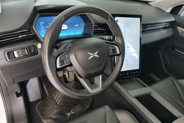 小鹏G3 2020款 520 尊享版中控内饰13