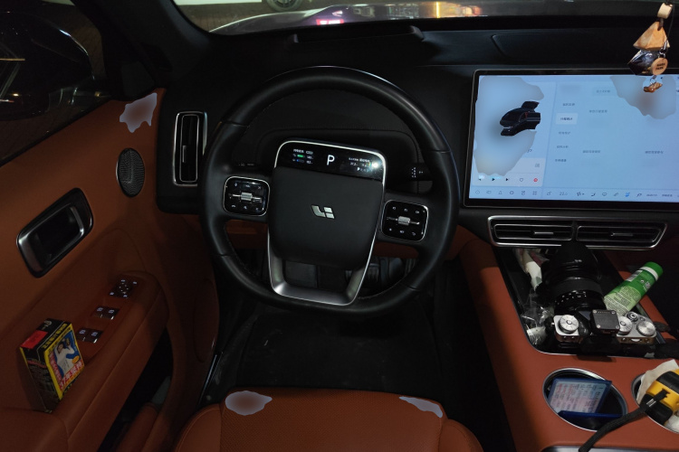 理想汽车 理想L7 2023款 Air中控内饰13