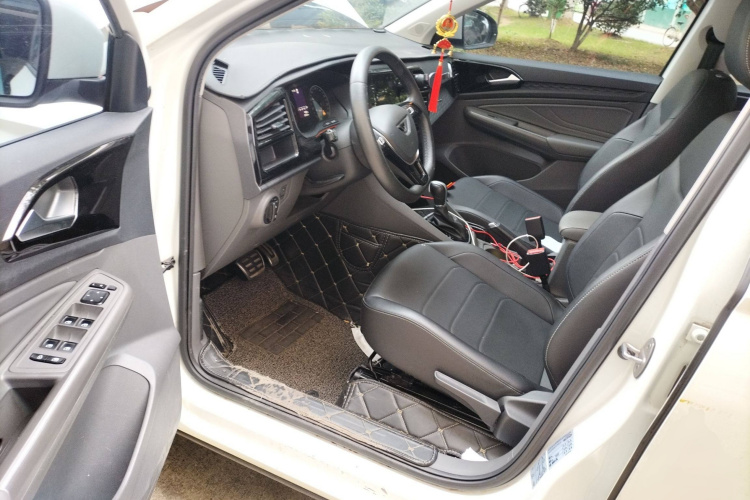 捷达VS5 2019款 280TSI 自动悦享型中控内饰7003