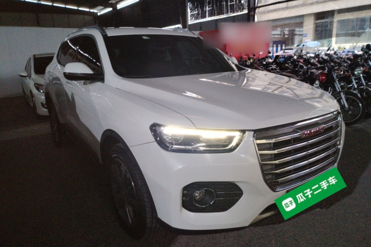 哈弗H6 2017款 红标 2.0T 自动两驱智尚型车身外观3