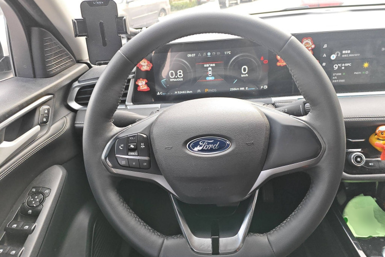 福特 福睿斯 2021款 1.5L 自动钻石版局部细节13