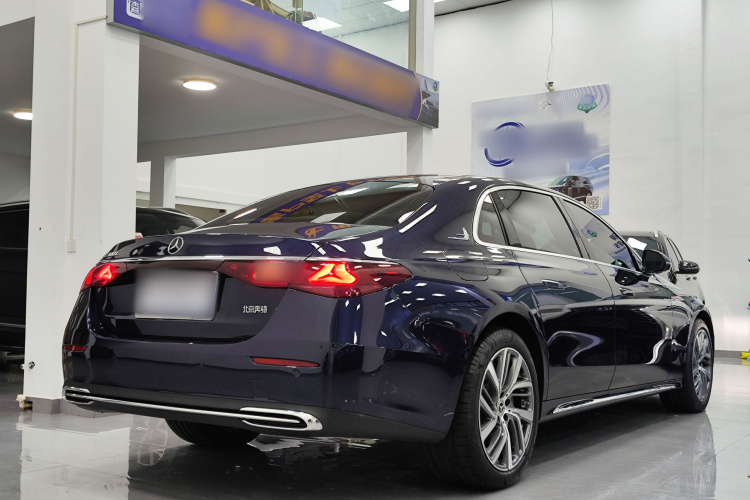 奔驰E级 2024款 E 300 L 时尚型车身外观6004