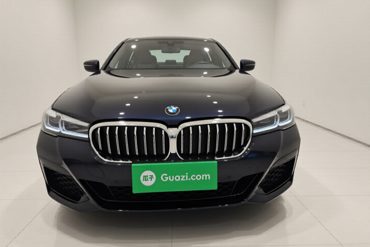 宝马5系 2023款 530Li 领先型 M运动套装车身外观2