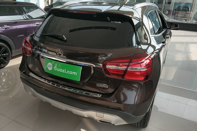 奔驰GLA 2017款 GLA 200 动感型车身外观6004