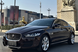 捷豹XEL 2019款 2.0T 200PS 尊享版