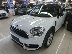 MINI Countryman 2019款 1.5T COOPER ALL4 经典派周末旅行版