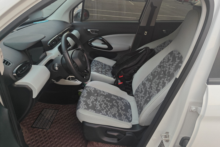 零跑汽车 零跑T03 2022款 星钻版中控内饰19