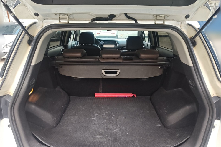 广汽传祺 传祺GS4 2016款 235T G-DCT豪华版中控内饰23