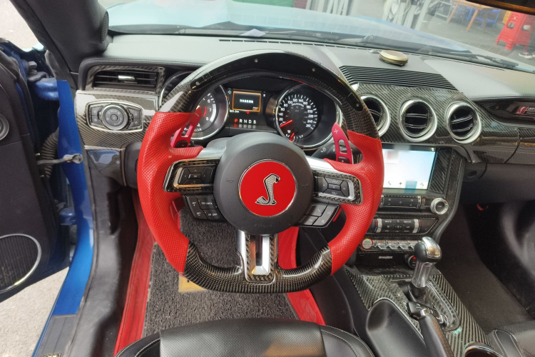 福特 Mustang 2017款 2.3T 性能版中控内饰13