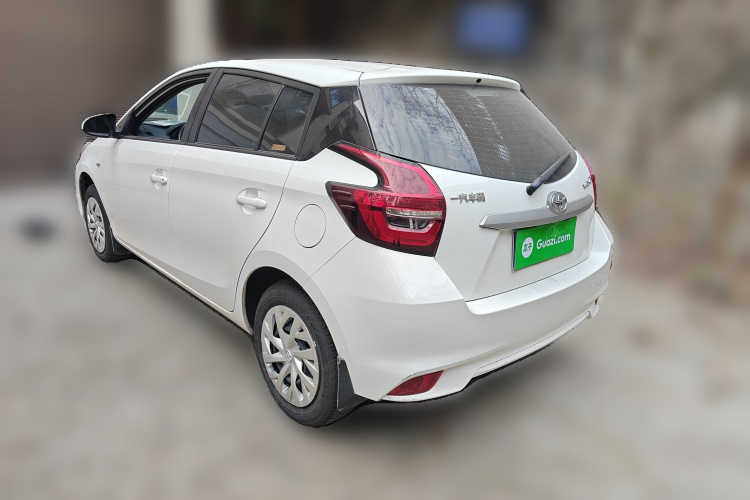 丰田 威驰FS 2021款 1.5L CVT锋驰版车身外观5