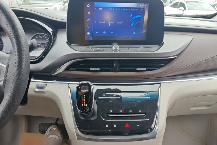 别克GL8 2023款 陆上公务舱 舒适型局部细节16