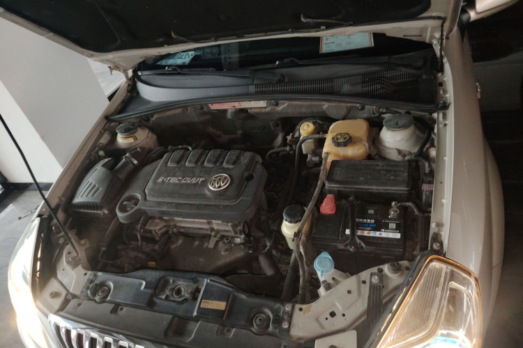 别克 凯越 2013款 1.5L 自动尊享型局部细节24