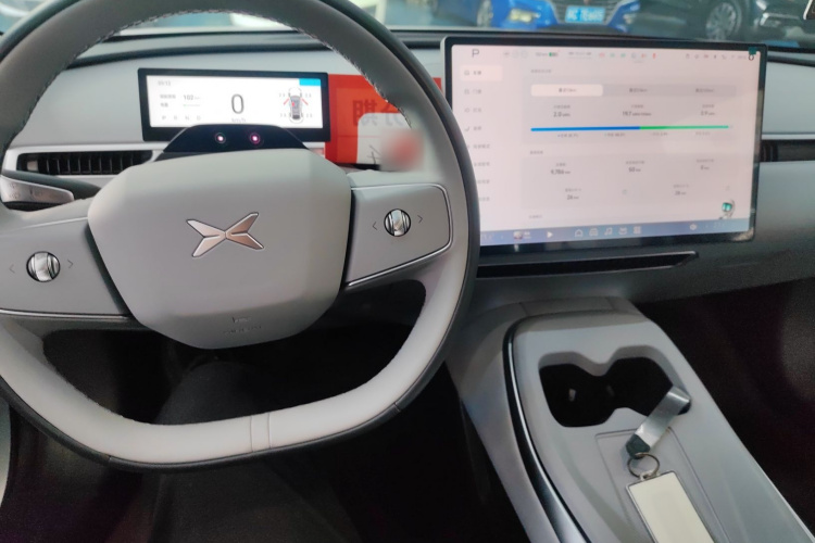 小鹏MONA M03 2024款 515 长续航中控内饰12