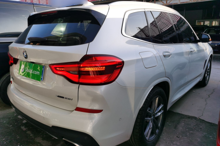宝马X3 2020款  xDrive28i M运动套装车身外观6005