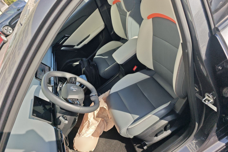 名爵 MG4 EV 2022款 520km 旗舰版局部细节19