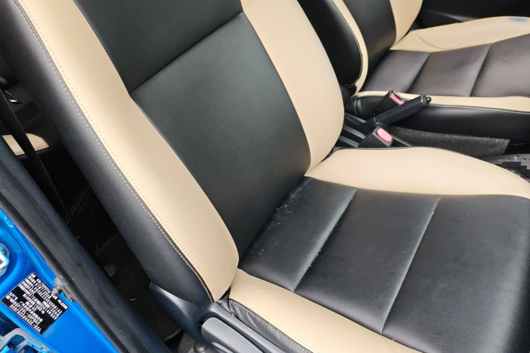 丰田 YARiS L 致炫 2014款 1.3E 自动魅动版局部细节41