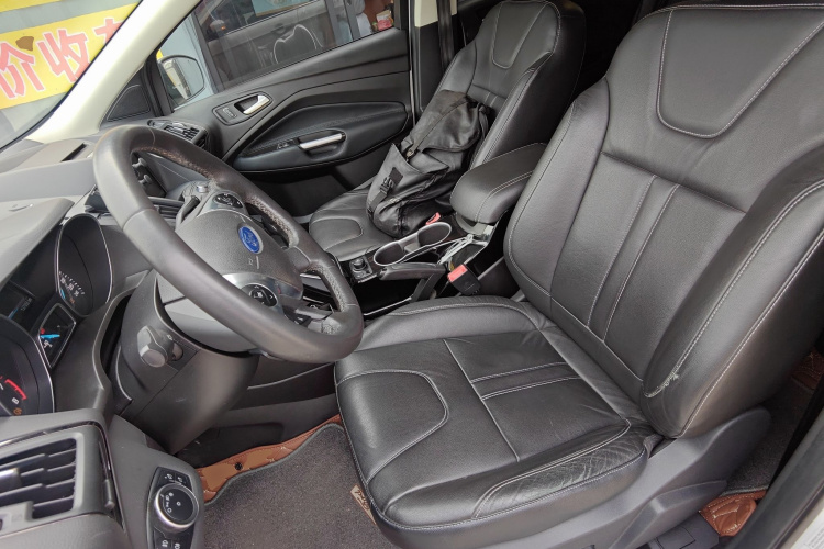 福特 翼虎 2015款 2.0L GTDi 四驱运动型中控内饰19