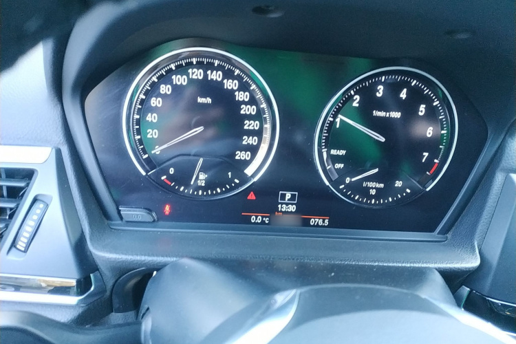 宝马1系 2018款 118i 运动型局部细节14