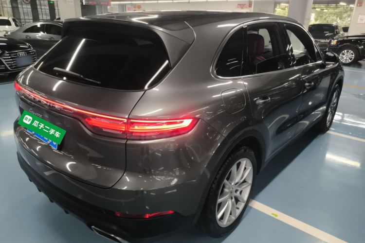 保时捷 2019款 Cayenne 3.0T车身外观6005