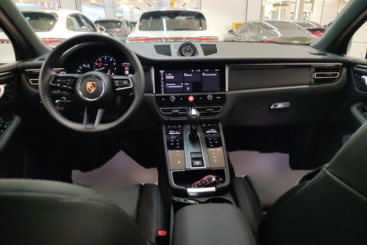保时捷 2023款 Macan 2.0T中控内饰7002