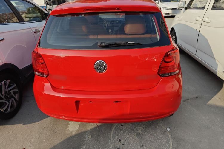 大众 Polo 2013款 1.6L 自动舒适版车身外观6