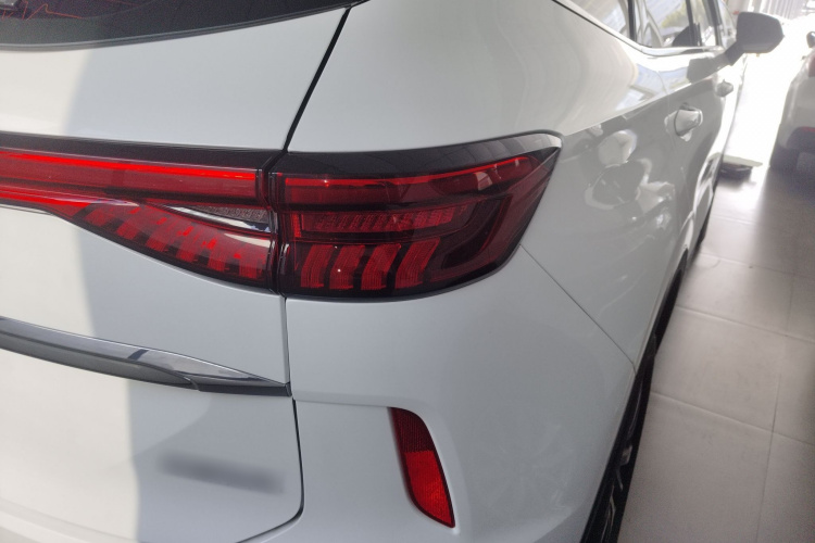 哈弗H6 2022款 第三代 1.5T 自动两驱Max车身外观6001